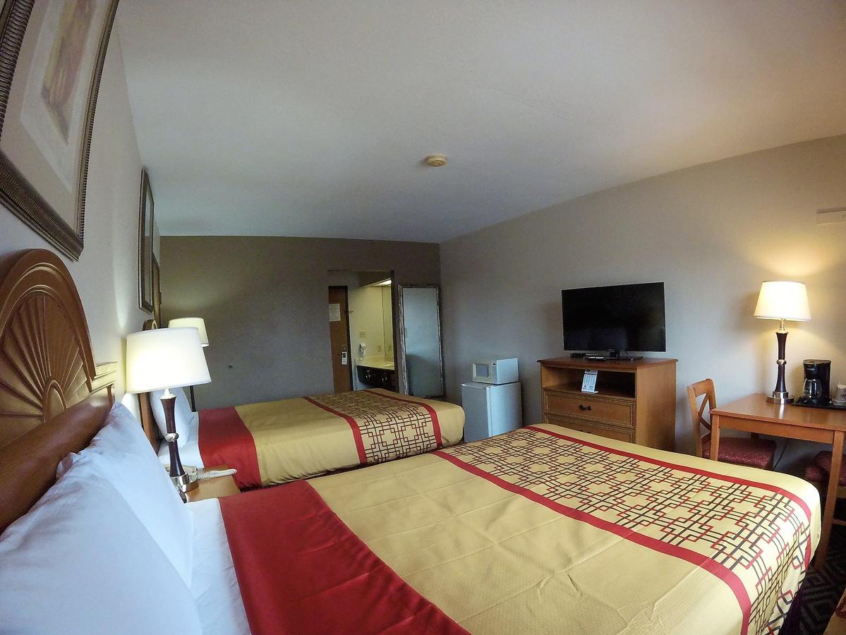 Travel Inn And Suites- Sikeston Miner I-55 Exit-67 Exteriör bild