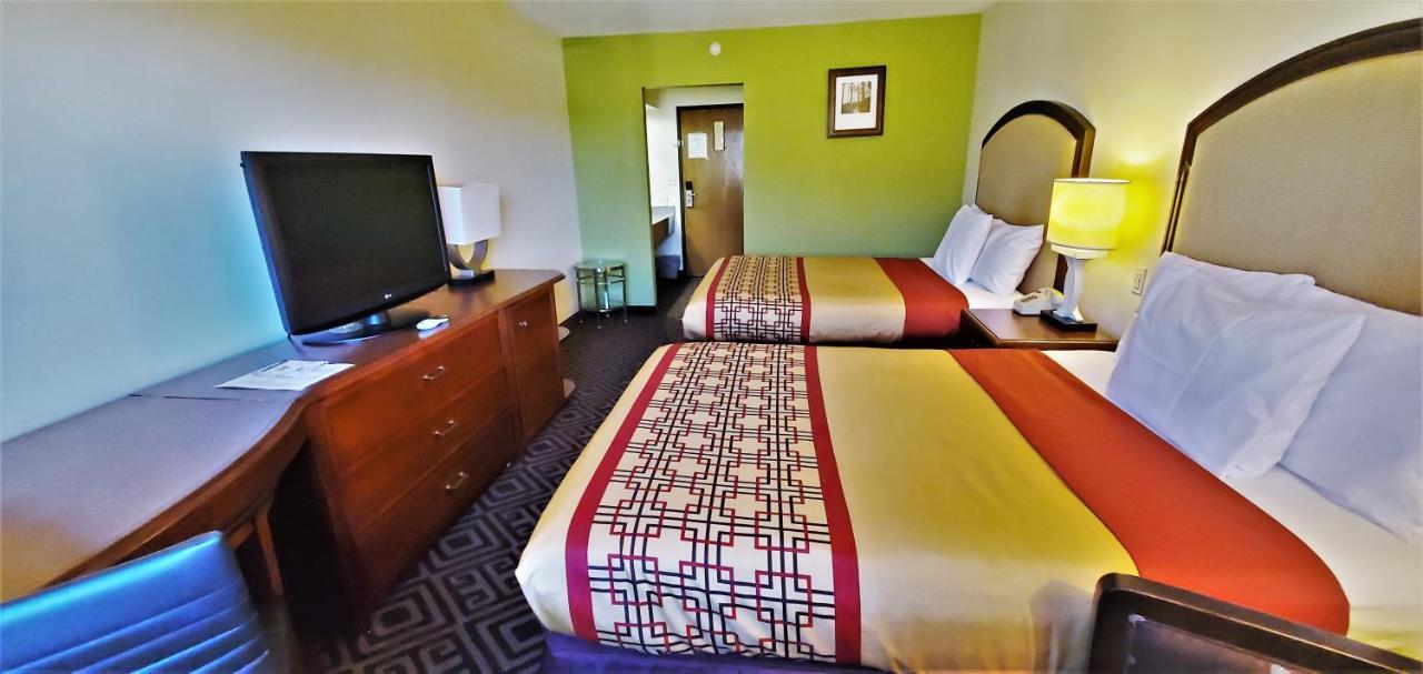 Travel Inn And Suites- Sikeston Miner I-55 Exit-67 Exteriör bild